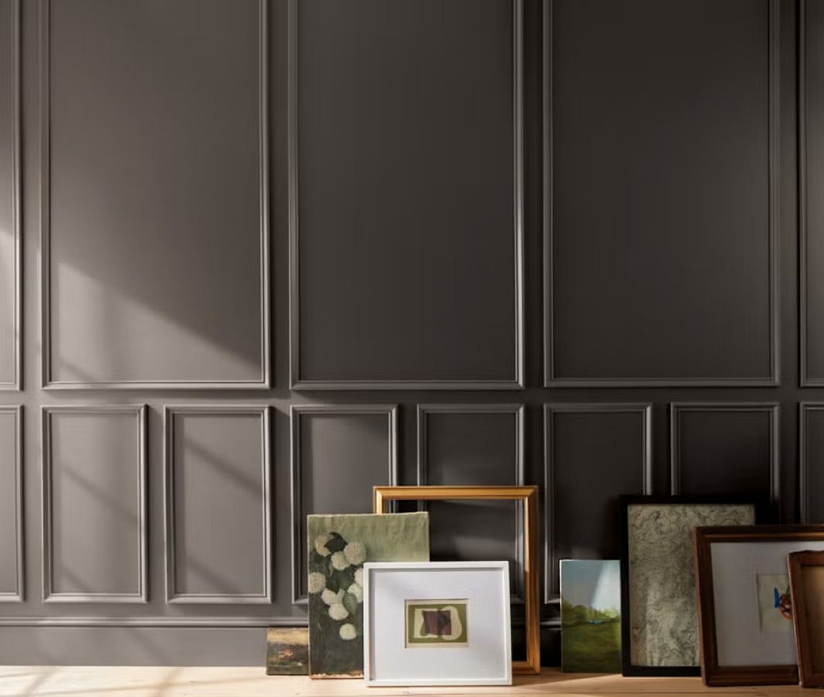 Trendivärv 2026. Benjamin Moore – Silhouette (AF-655) Sügav ja elegantne toon, mis ühendab põletatud umbra ja söehalli varjundeid. Sageli nimetatud ka „uueks mustaks“. 13